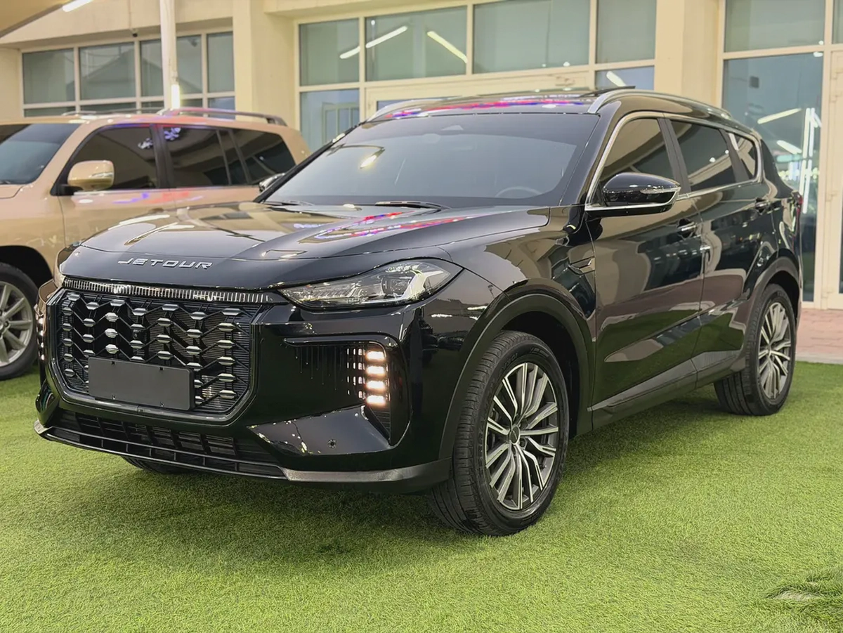 Jetour X70 Plus-S-DM—HYBRID —Luxury —2025 - FREE ACCIDENT—ORIGINAL PAINT-3 YEARS WARRANTY