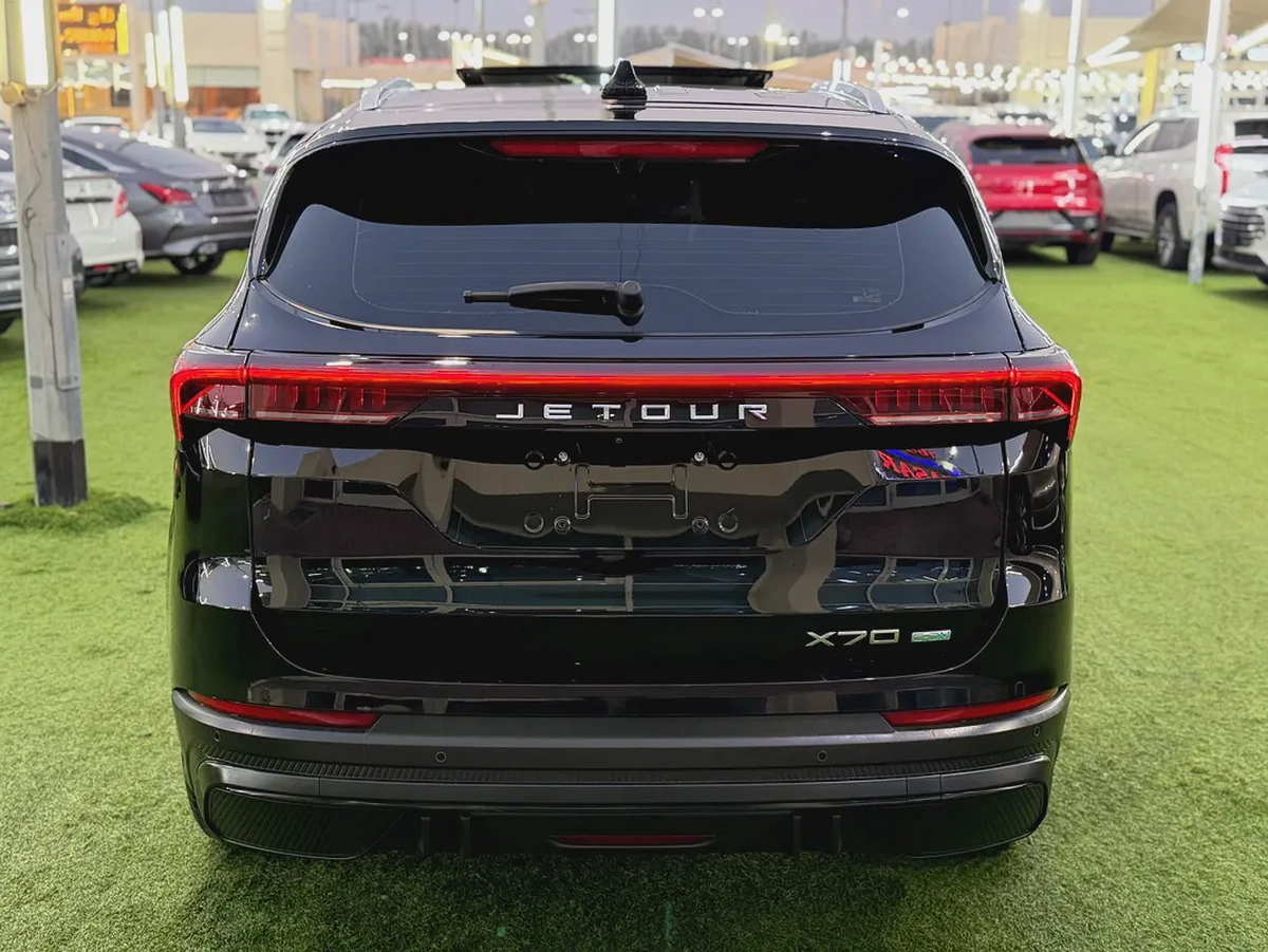 Jetour X70 Plus-S-DM—HYBRID —Luxury —2025 - FREE ACCIDENT—ORIGINAL PAINT-3 YEARS WARRANTY