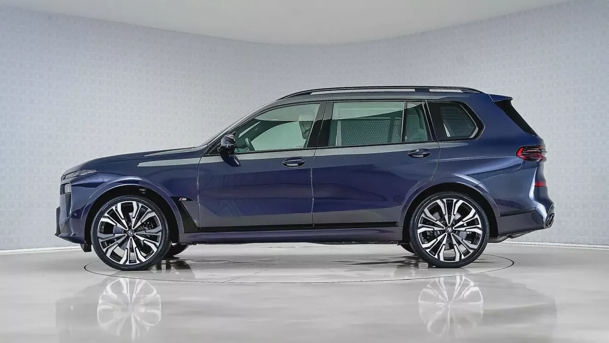 UAEs Very Best Example | AED 6,638 PM | X7 M60i Individual-9-9