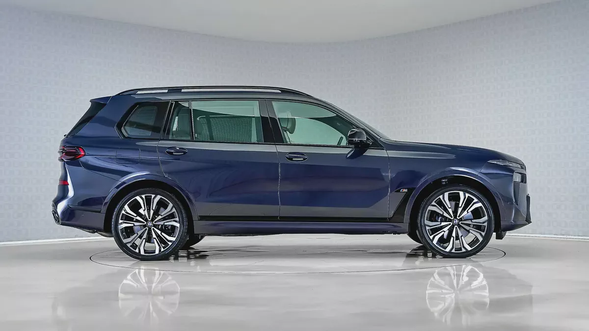 UAEs Very Best Example | AED 6,638 PM | X7 M60i Individual-2-2