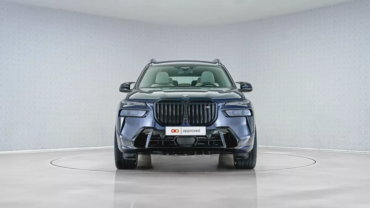 UAEs Very Best Example | AED 6,638 PM | X7 M60i Individual-7-7