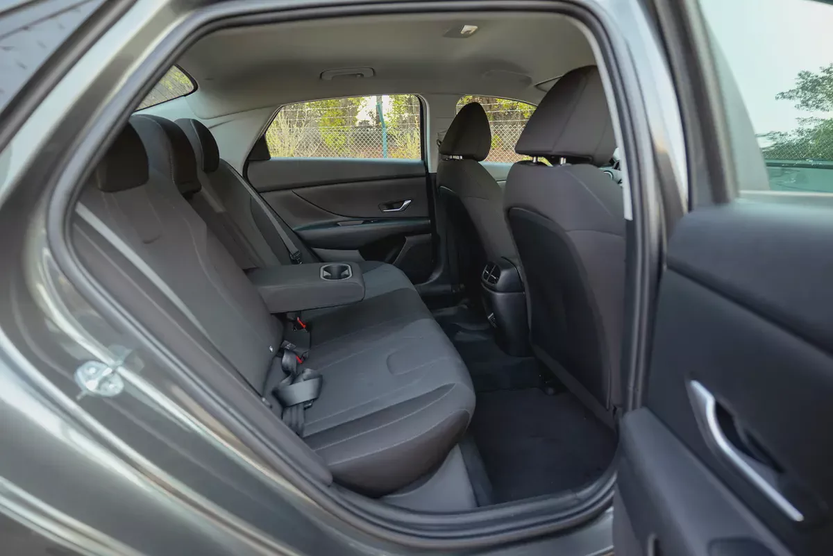 AED 789/month | Elantra Comfort  | GCC Specs | REF#H76182-12-12