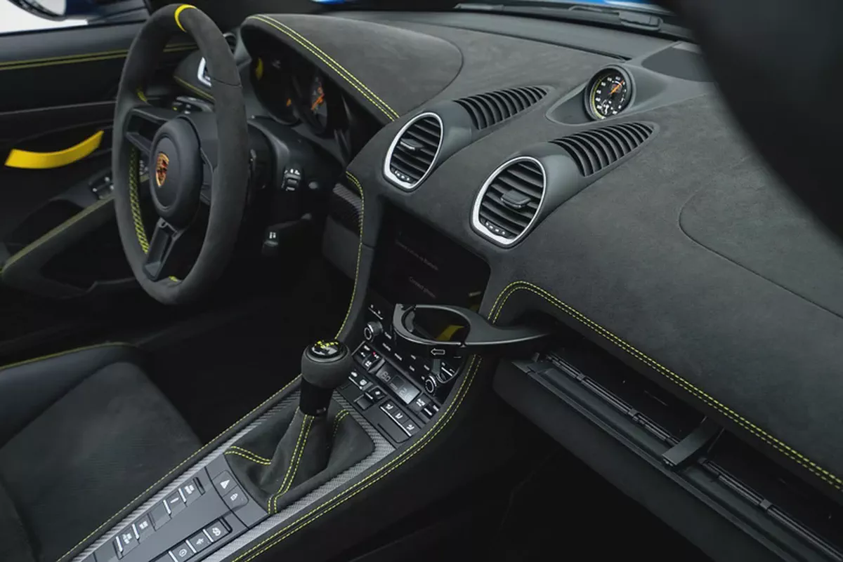 2025 PORSCHE 718 SPYDER RS-11-11