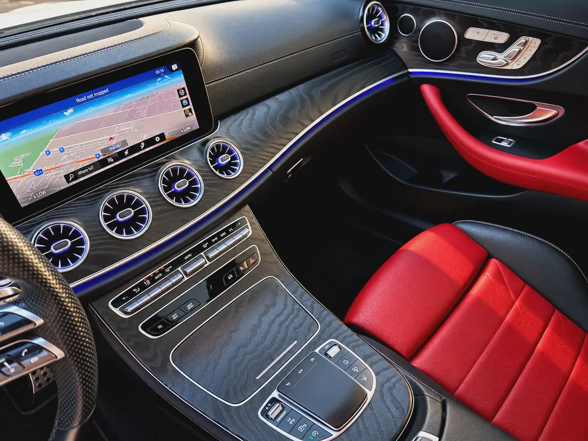 2021 Mercedes-Benz E-Class E 200 GCC Specs-9-9