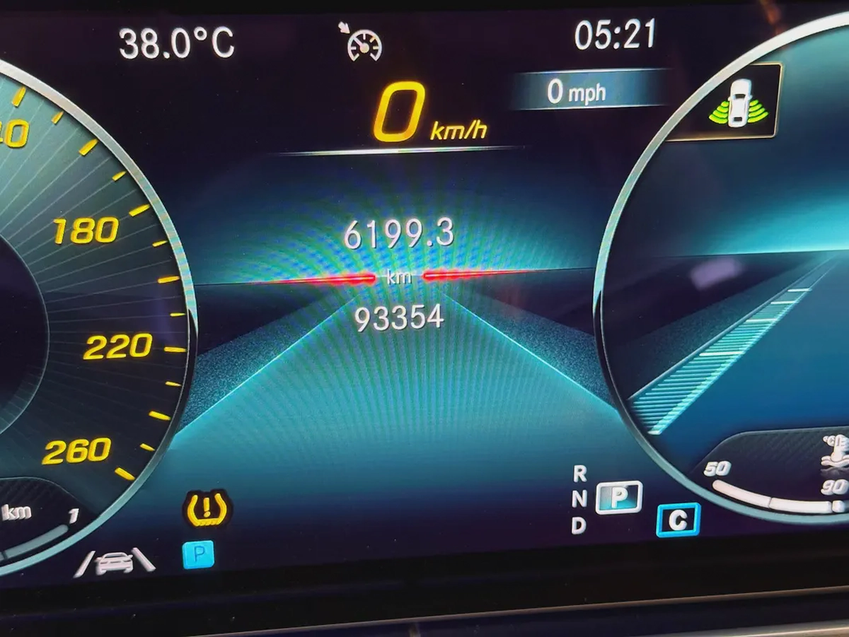 2021 Mercedes-Benz E-Class E 200 GCC Specs-16-16