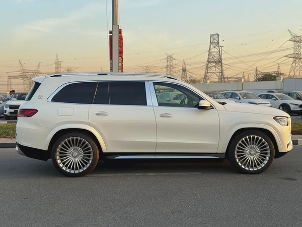 2023 - BENZ GLS600 - - /// BRAND NEW CONDITION /// - ONLY 11,000 KM