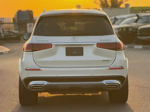 2023 - BENZ GLS600 - - /// BRAND NEW CONDITION /// - ONLY 11,000 KM
