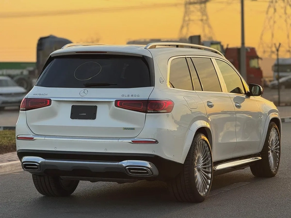 2023 - BENZ GLS600 - - /// BRAND NEW CONDITION /// - ONLY 11,000 KM