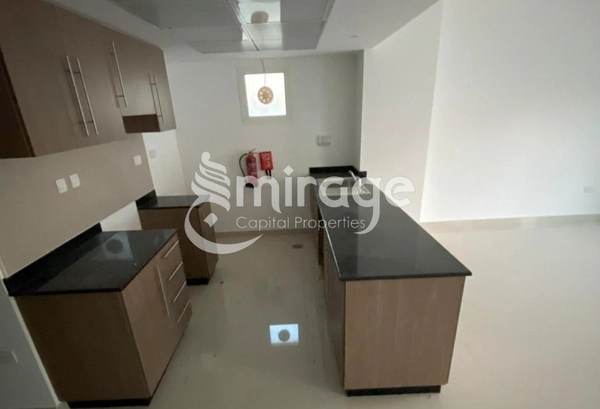 Spacious 3BR TH | Family Home | Prime Location
