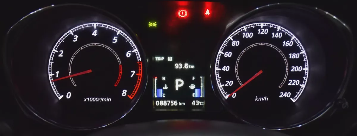AED 694 EMi at 0% DP | Mitsubishi ASX 4WD ( 2019 Model ) in Blue Color GCC Specs-12-12