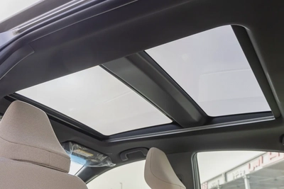 Toyota Camry LE 2.5 L | Hybrid | Gray | Panoramic Sunroof | Electric Chair | 2026 GCC Specs-12