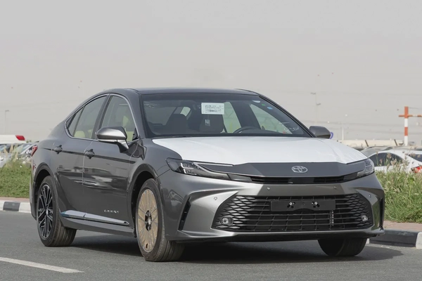 Toyota Camry LE 2.5 L | Hybrid | Gray | Panoramic Sunroof | Electric Chair | 2026 GCC Specs