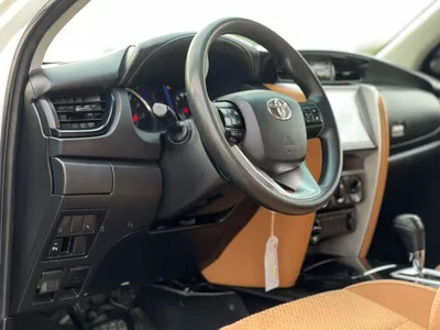 Toyota Fortuner EXR 2019 Toyota Fortuner 2.7L V4 -AWD 4x4 GCC - Rear CAM & Sensor - Cruise Control-10