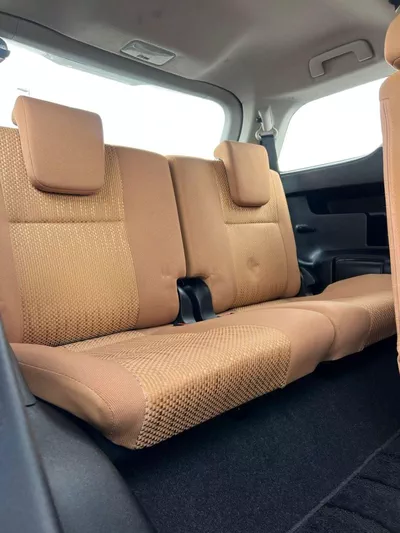 Toyota Fortuner EXR 2019 Toyota Fortuner 2.7L V4 -AWD 4x4 GCC - Rear CAM & Sensor - Cruise Control-17