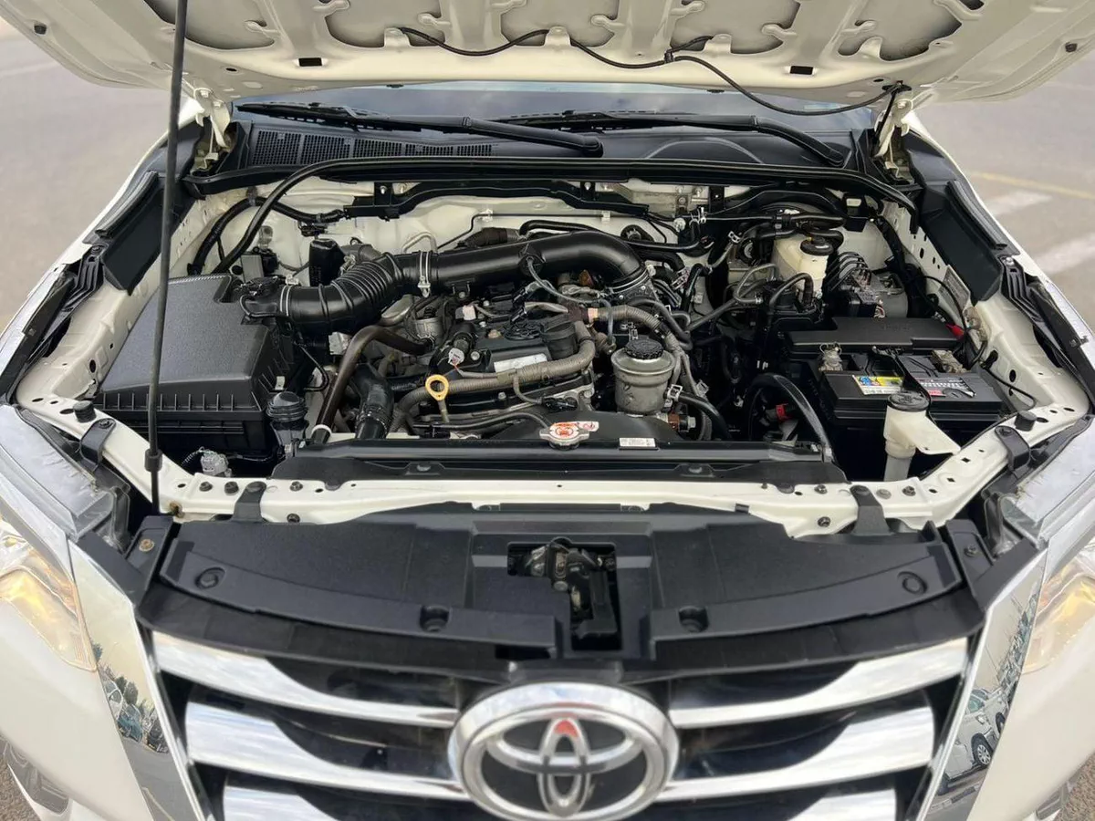 Toyota Fortuner EXR 2019 Toyota Fortuner 2.7L V4 -AWD 4x4 GCC - Rear CAM & Sensor - Cruise Control-19-0