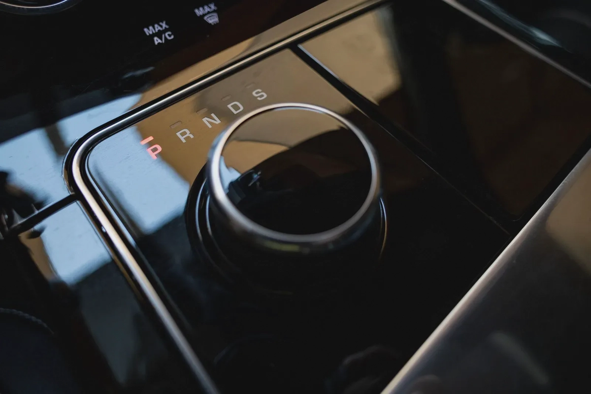 Land Rover Range Rover Velar 2019-10-10