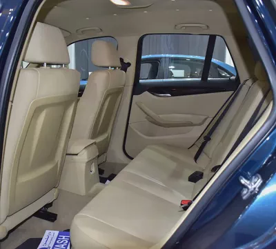 EXCELLENT DEAL for our BMW X1 sDrive18i ( 2015 Model ) in Blue Color! GCC Specs-13