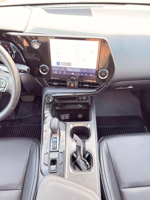 Lexus NX 250 Lexus NX 250 premium 2025