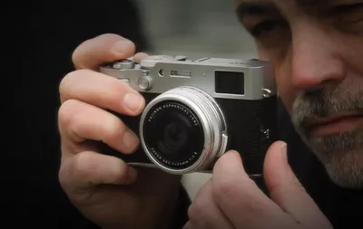 Fujifilm x100vi silver camera-5