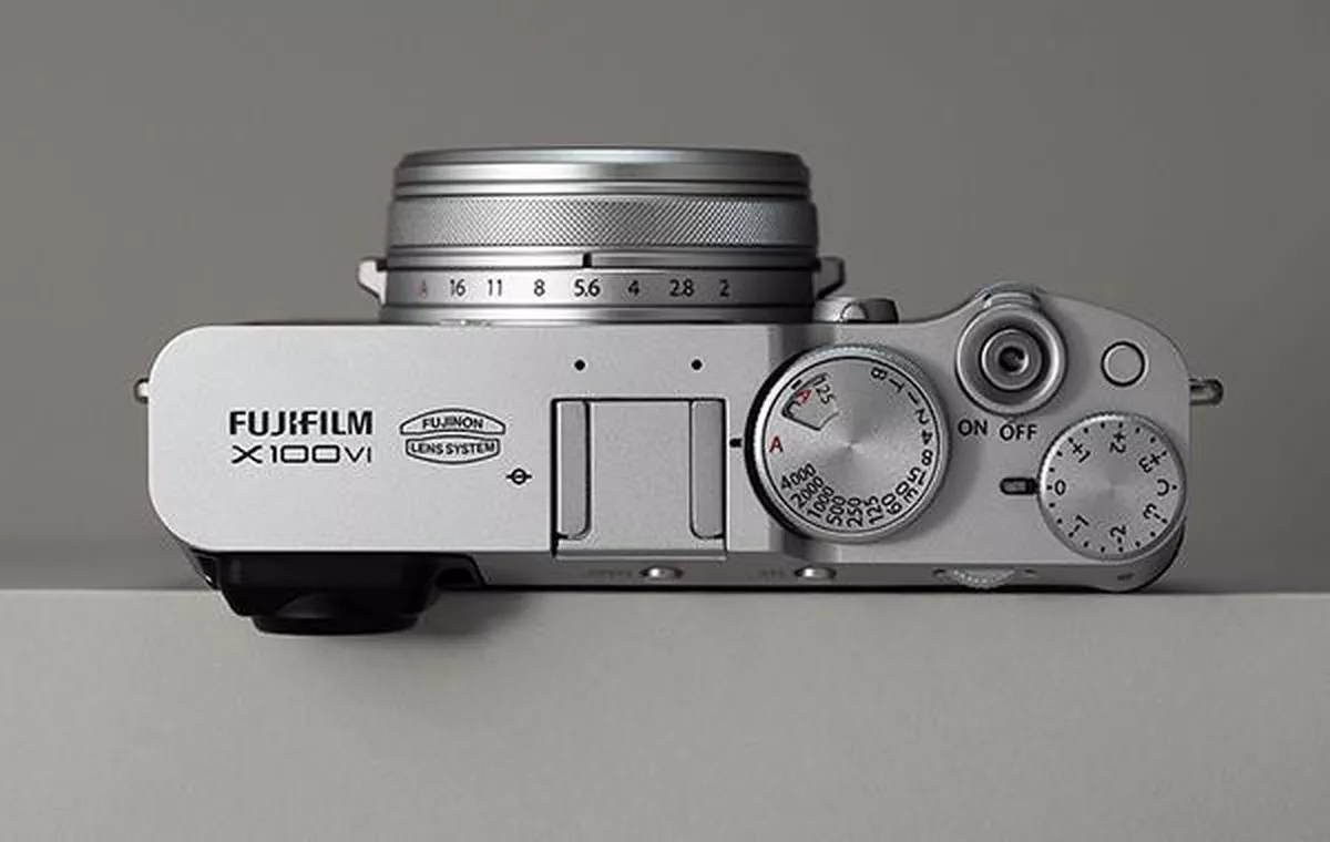Fujifilm x100vi silver camera