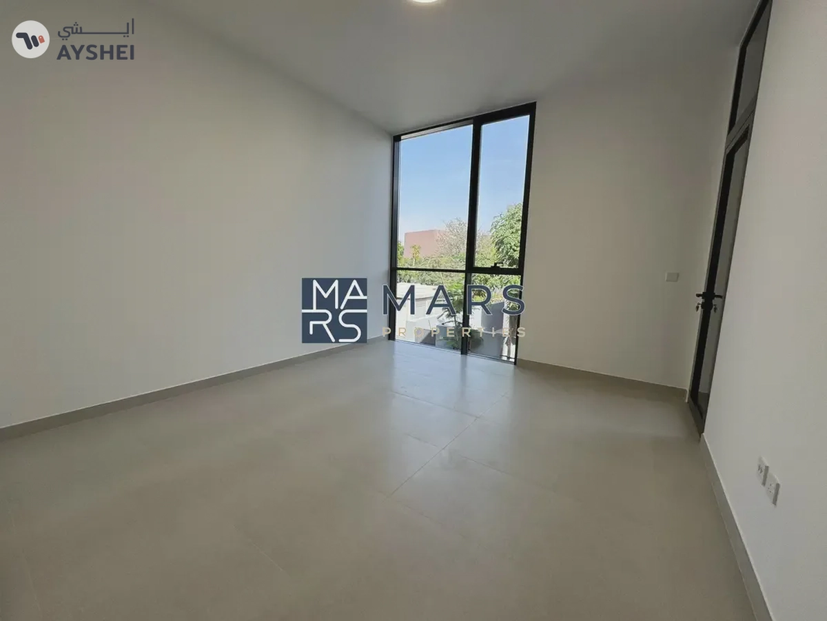 Spacious 3BR Middle unit in Green Community | Ready to move-6-6