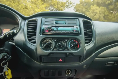 L200 | Double Cabin 4x2 | Manual | GCC Specs | Ref#M05921-13
