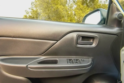 L200 | Double Cabin 4x2 | Manual | GCC Specs | Ref#M05921-15