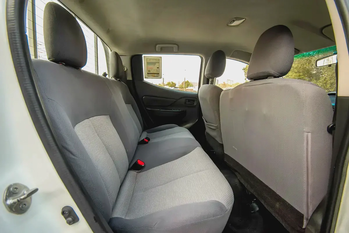 L200 | Double Cabin 4x2 | Manual | GCC Specs | Ref#M05921-10-10