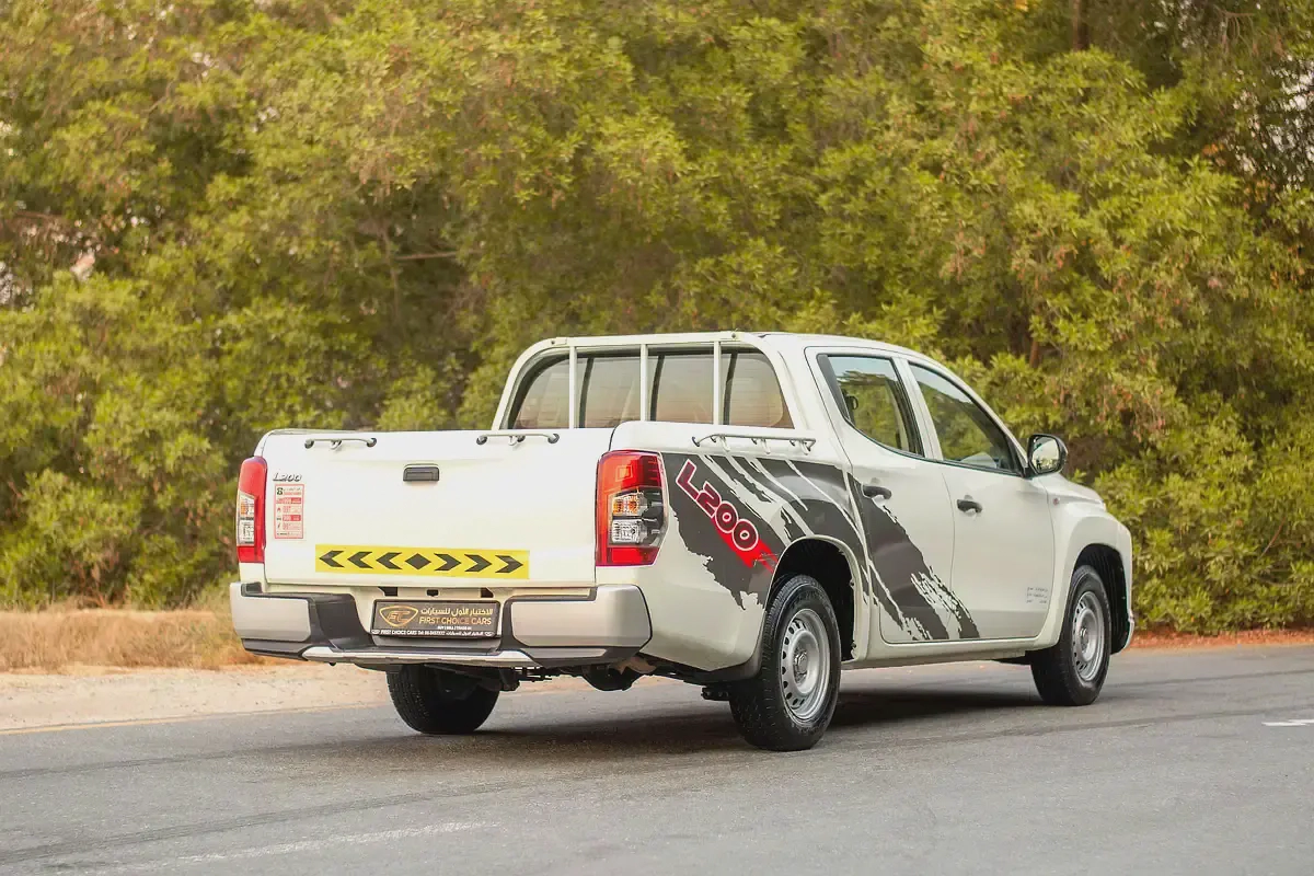 L200 | Double Cabin 4x2 | Manual | GCC Specs | Ref#M05921-2-2