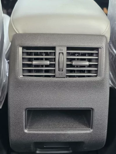 MITSUBISHI OUTLANDER H LINE-6