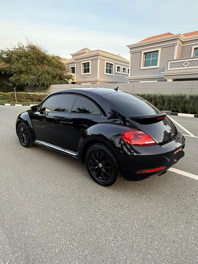 2019 volkswagen beetle Accidents free original paint full black economic car very good condition -0