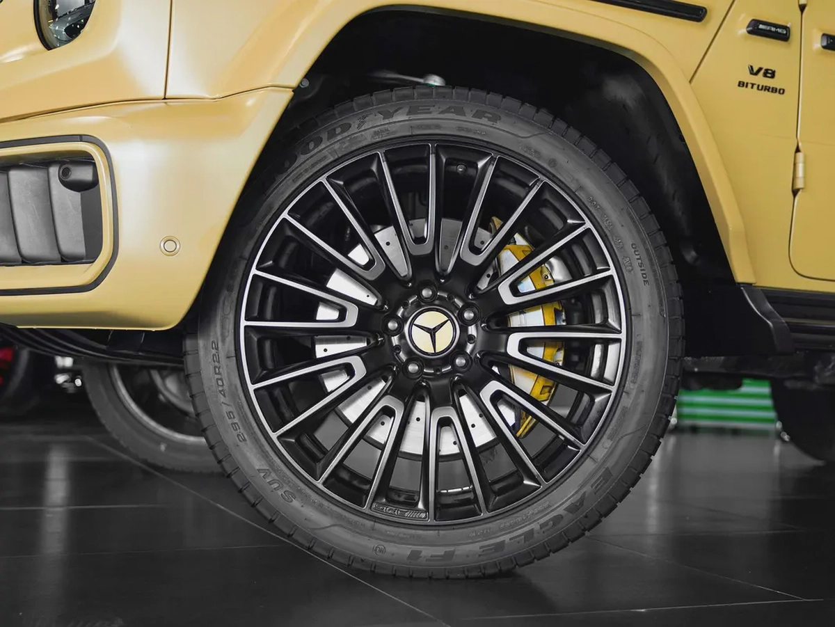 G63 2025 - FACTORY WARRANTY - G MANUFAKTUR OFFICIAL-DOUBLE NIGHT PACKAGE-DIAMOND SEATS-OFFICIAL RIMS-6-6