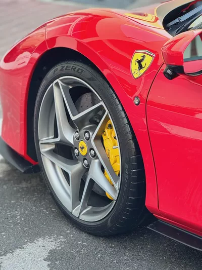 Ferrari F8 TRIBUTO 2022 low mileage full carbon full service history-9