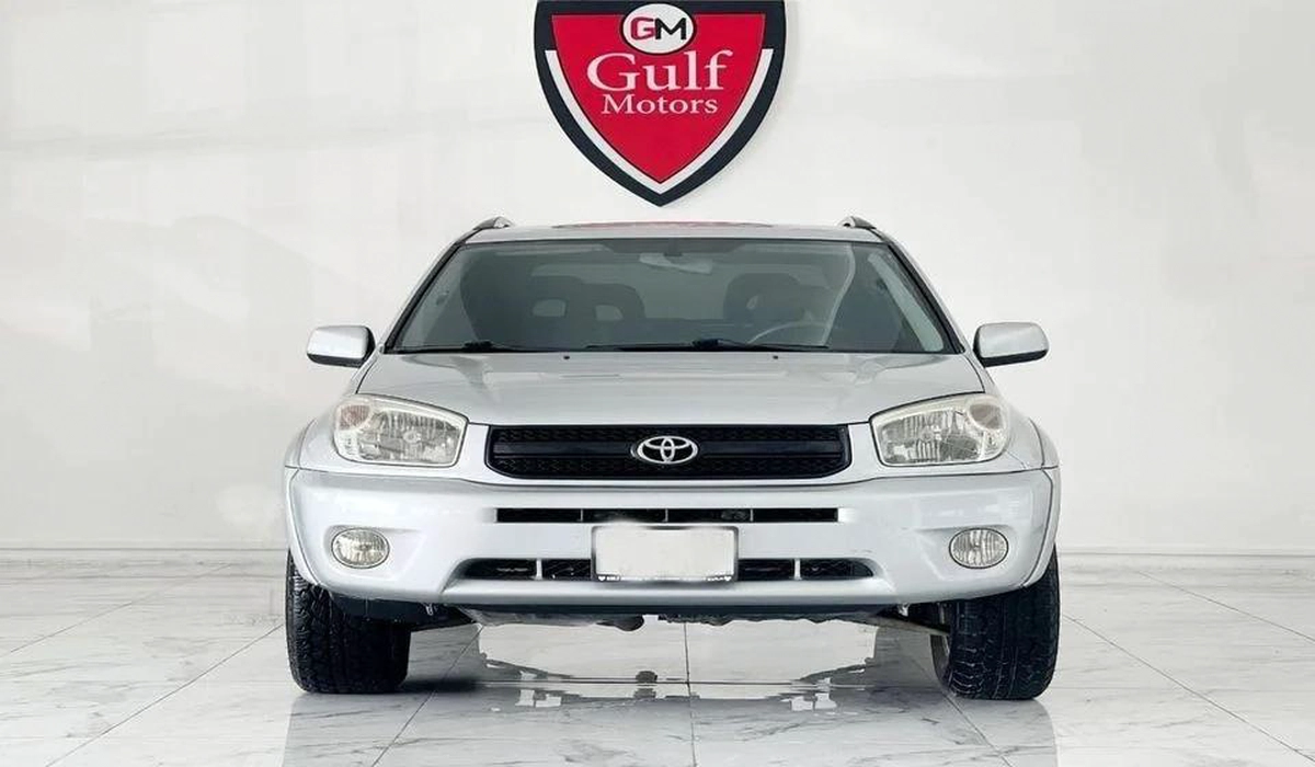 Toyota RAV4 PW CL Manual Transmission -Excellent Condition .Al- Futtaim motors