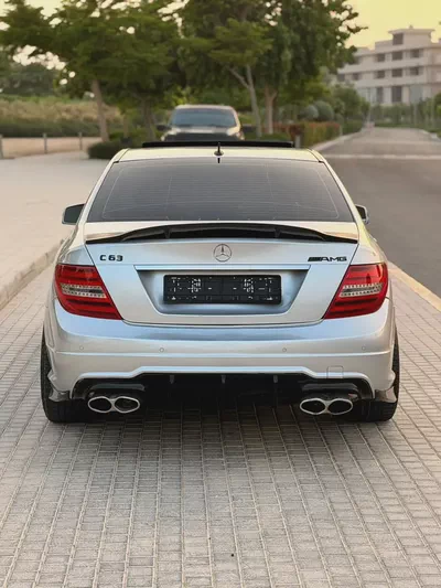 Mercedes-Benz C-Class C63 AMG 2009 GCC Specs-1