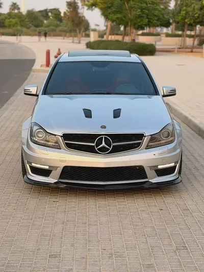 Mercedes-Benz C-Class C63 AMG 2009 GCC Specs-4