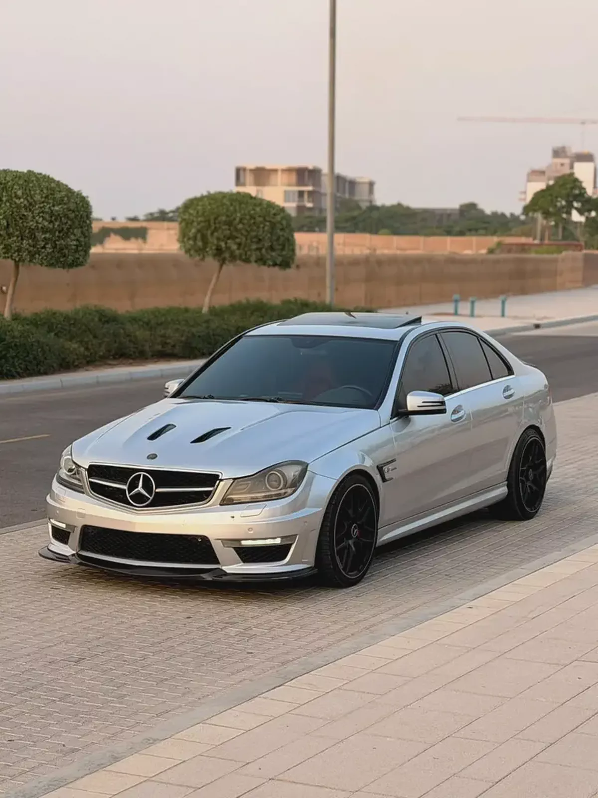 Mercedes-Benz C-Class C63 AMG 2009 GCC Specs