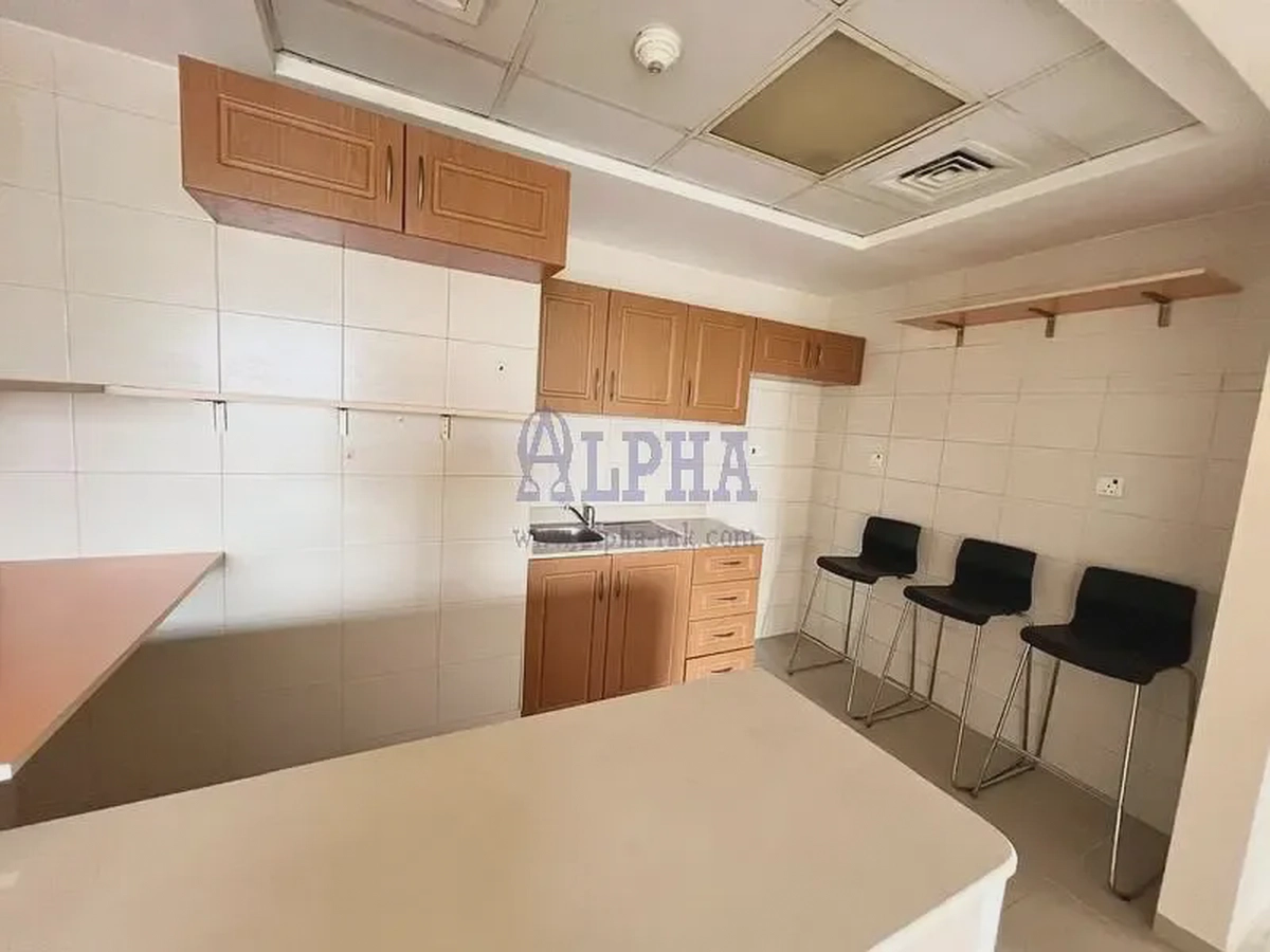 | 2 BR Unfurnished for Rent | Community View-3-3