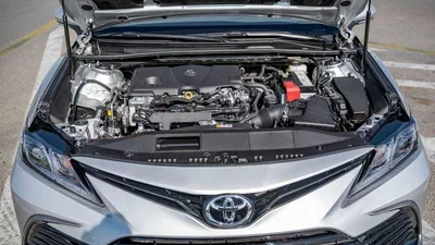 Toyota Camry LE 2.5P AT MY2023 – SILVER-19