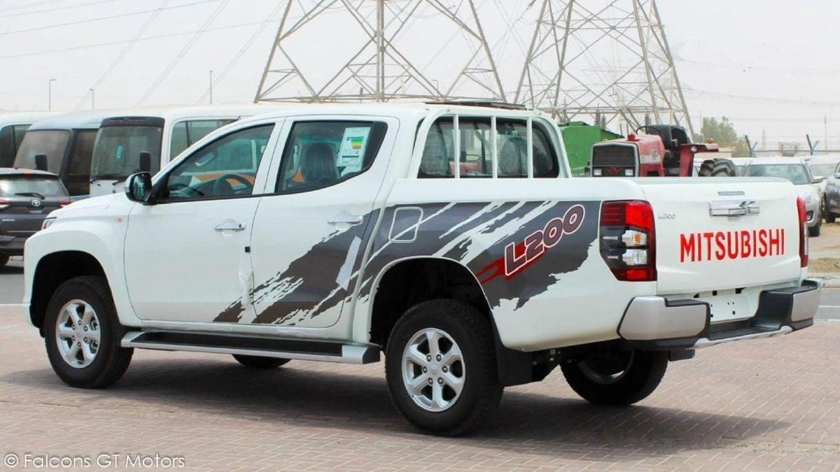 Mitsubishi L200 GLS L200 2.4L DIESEL 4WD 2023