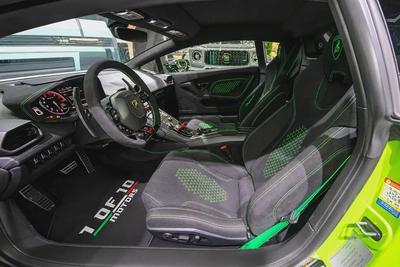 2018 LAMBGORGHINI HURACAN LP 610 WITH BODY KIT PERFORMANTE GCC ONLY 67000 KM-12