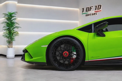 2018 LAMBGORGHINI HURACAN LP 610 WITH BODY KIT PERFORMANTE GCC ONLY 67000 KM-6