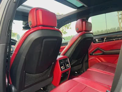 Porsche Cayenne Turbo 2019 | GCC Specs  | Perfect Condition-9