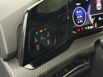 2022 Volkswagen Golf R - GCC Specs - Pristine Condition-10