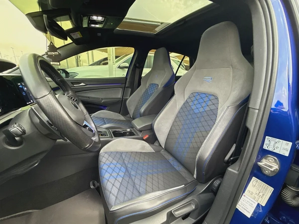 2022 Volkswagen Golf R - GCC Specs - Pristine Condition