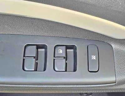 Kia KX1 DUAL TONE | 1.4L V4 PETROL | CVT WITH SUNROOF | PUSH START | DVD CAMERA | CODE # KX1FT-10