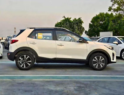 Kia KX1 DUAL TONE | 1.4L V4 PETROL | CVT WITH SUNROOF | PUSH START | DVD CAMERA | CODE # KX1FT-4