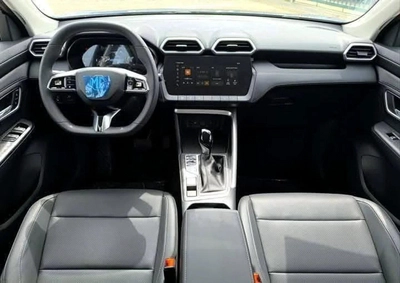 MG ZS FACE-LEFT-1
