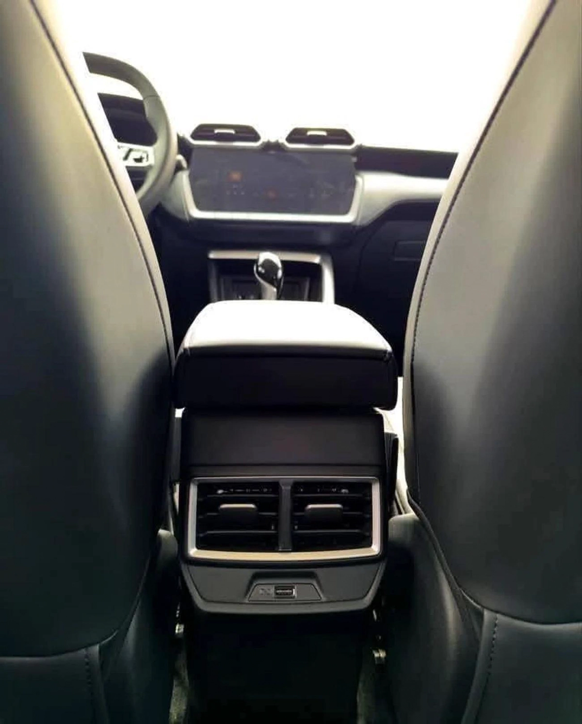 MG ZS FACE-LEFT-11-11