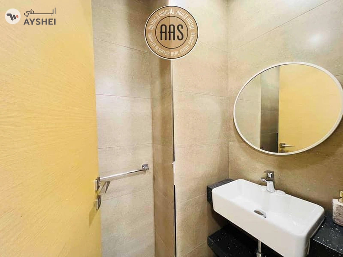 Best Investment || Prime Location || 2 Bedroom Hall || In 2.3M Only